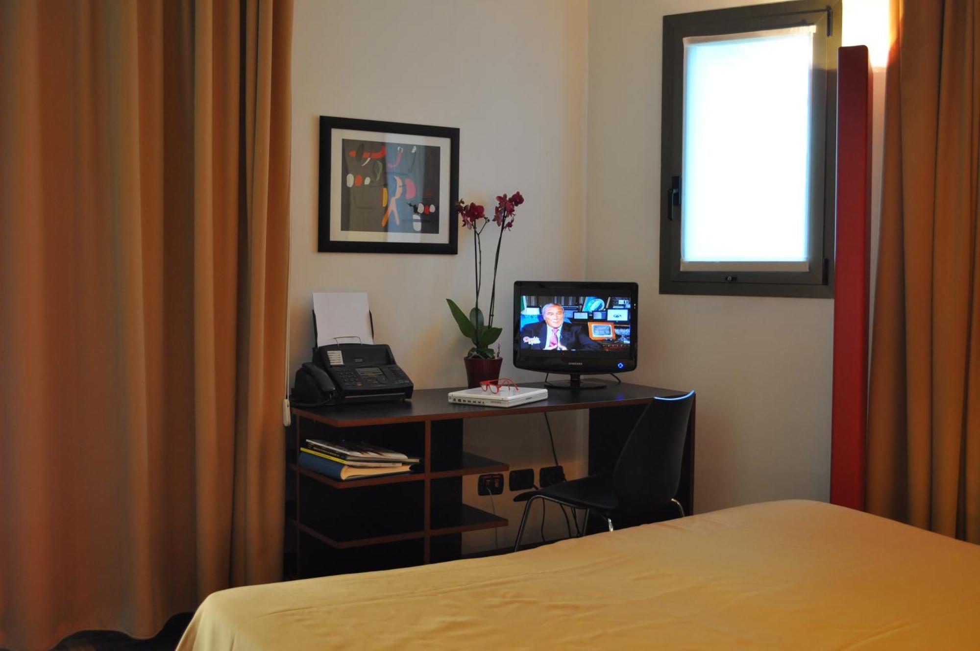 Residence Le Corti Milan Exterior photo